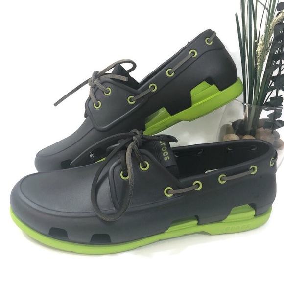crocs beach line boat shoes